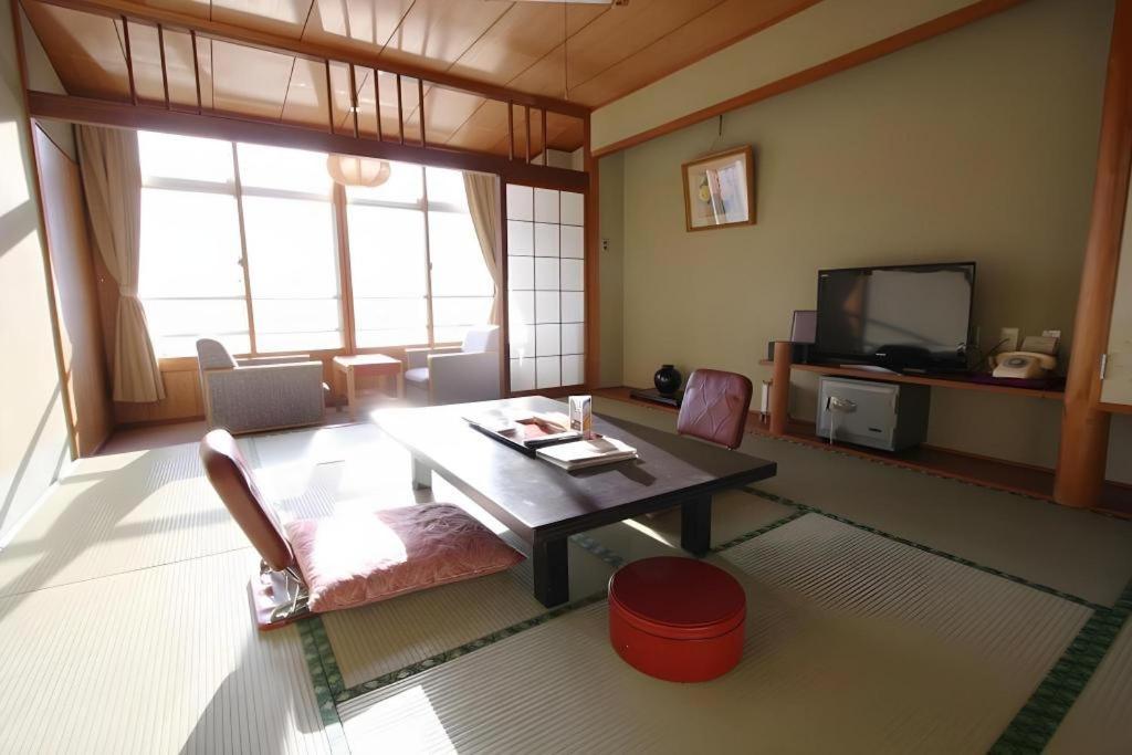 Hotel New Katsura Sado Exterior foto