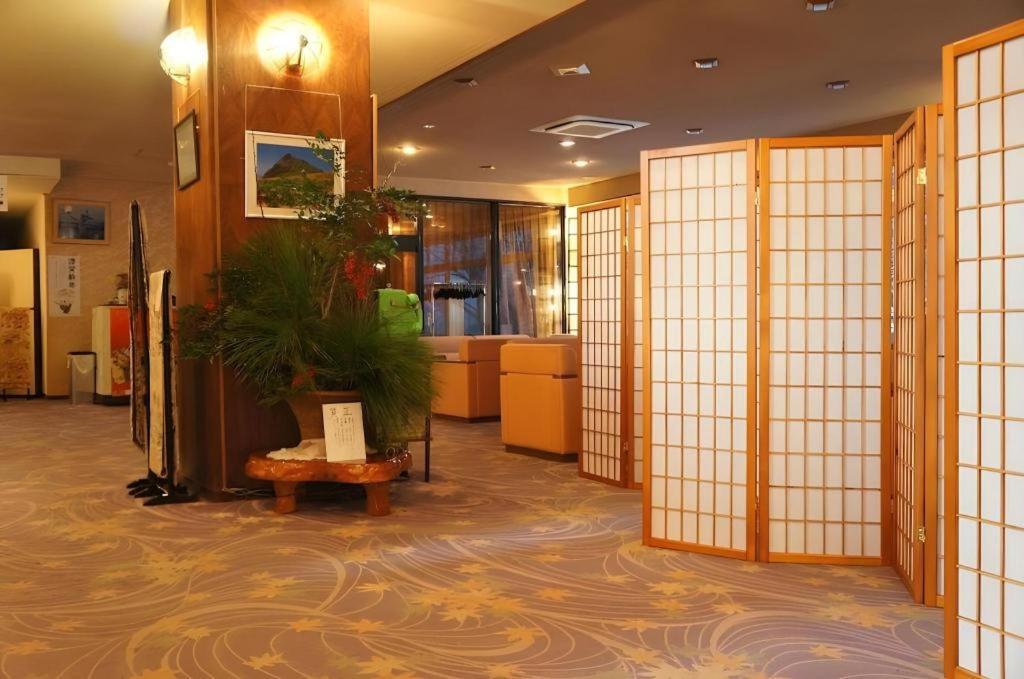 Hotel New Katsura Sado Exterior foto